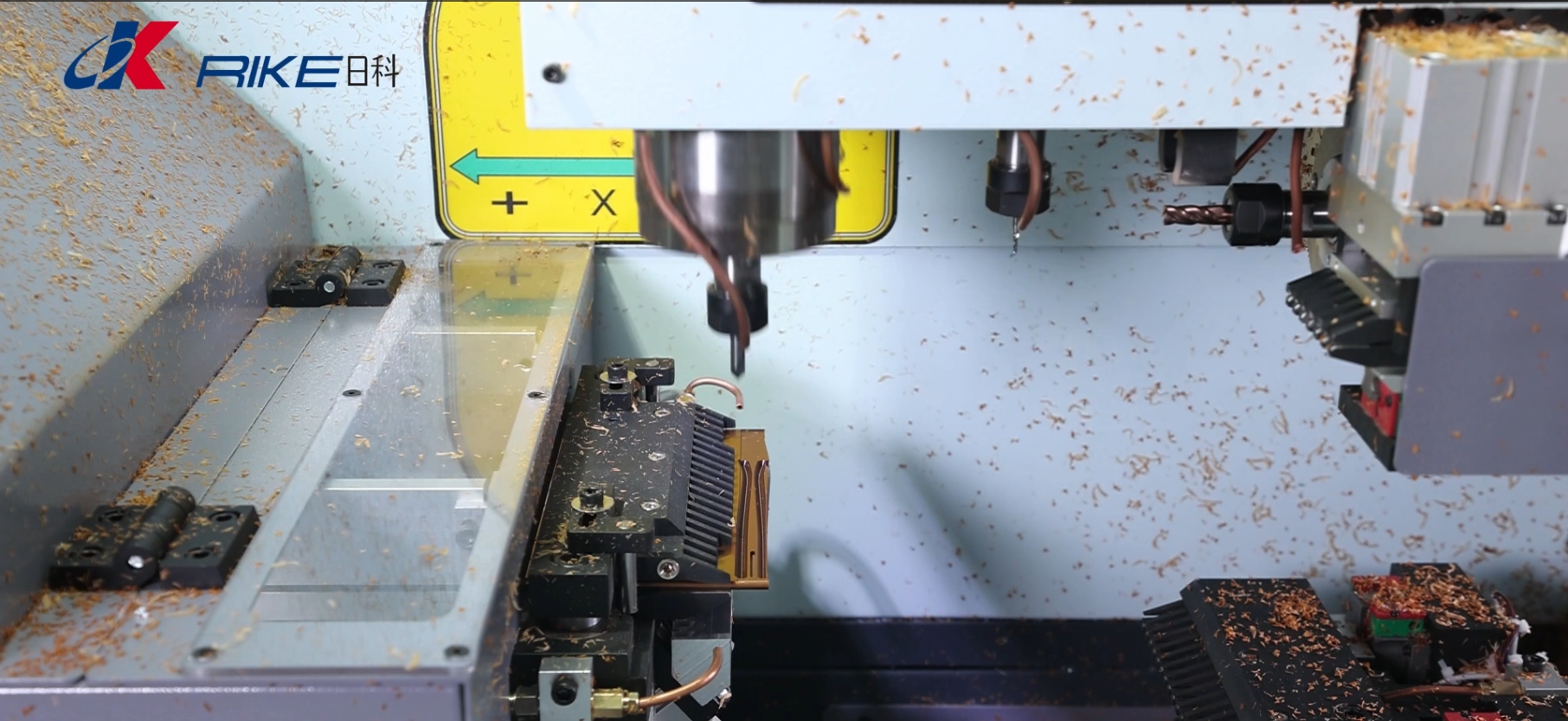 Automatic Cutting Temple and Planing Machine