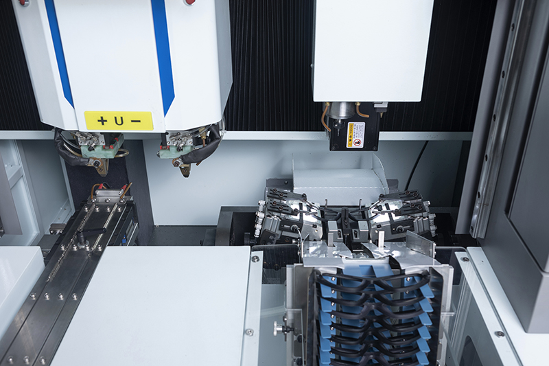  Fully Automatic Eyeglass Hinge Insertion Machine